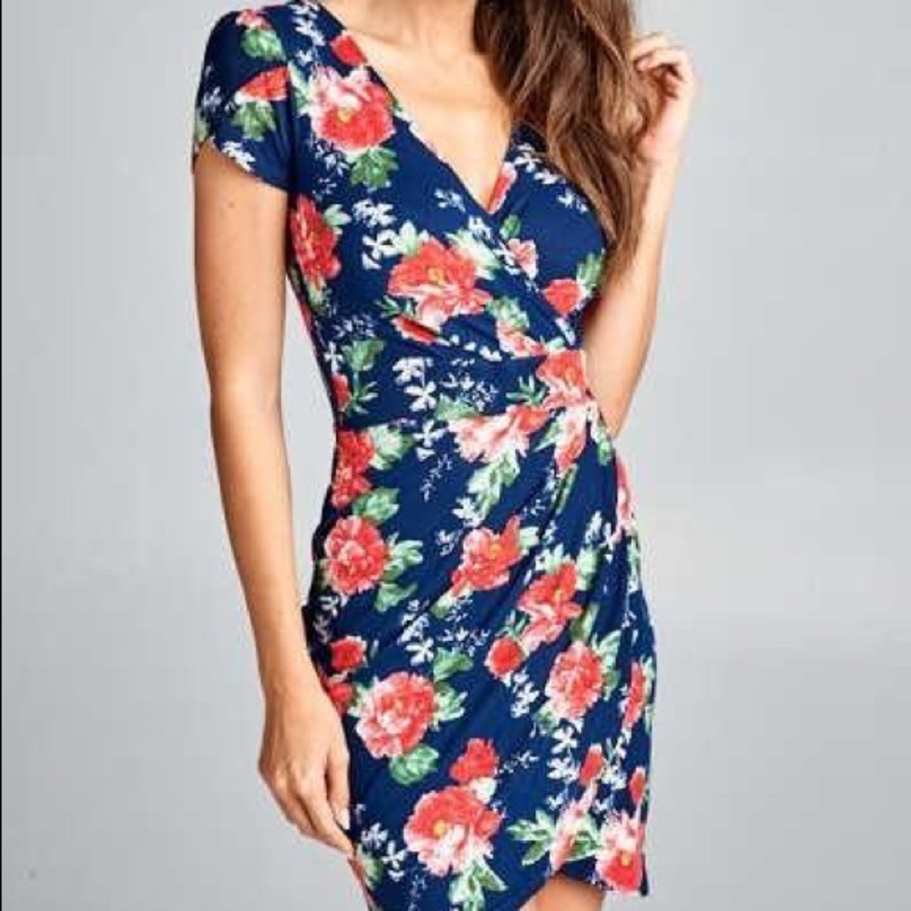 Floral Print wrap dress